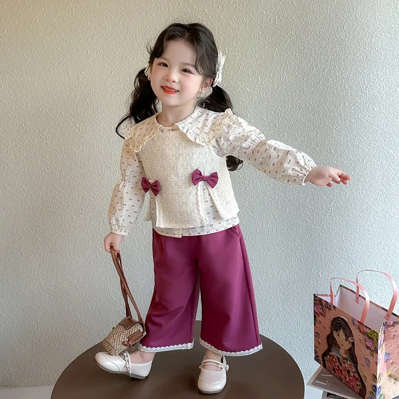 

Girls Suit 2025 Autumn and Winter New Childrens Clothing Korean Wind Girl Baby Bowtie Shirt Vest Pants Three Sets Casual Simple