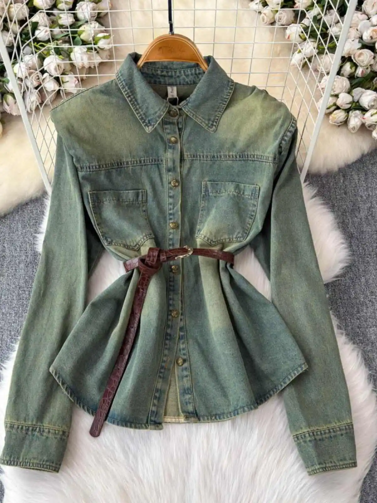 

Korean Single Breasted Denim Shirts with Belt Women Spring Long Sleeve Straight Top 2025 Lady Jean Jacket