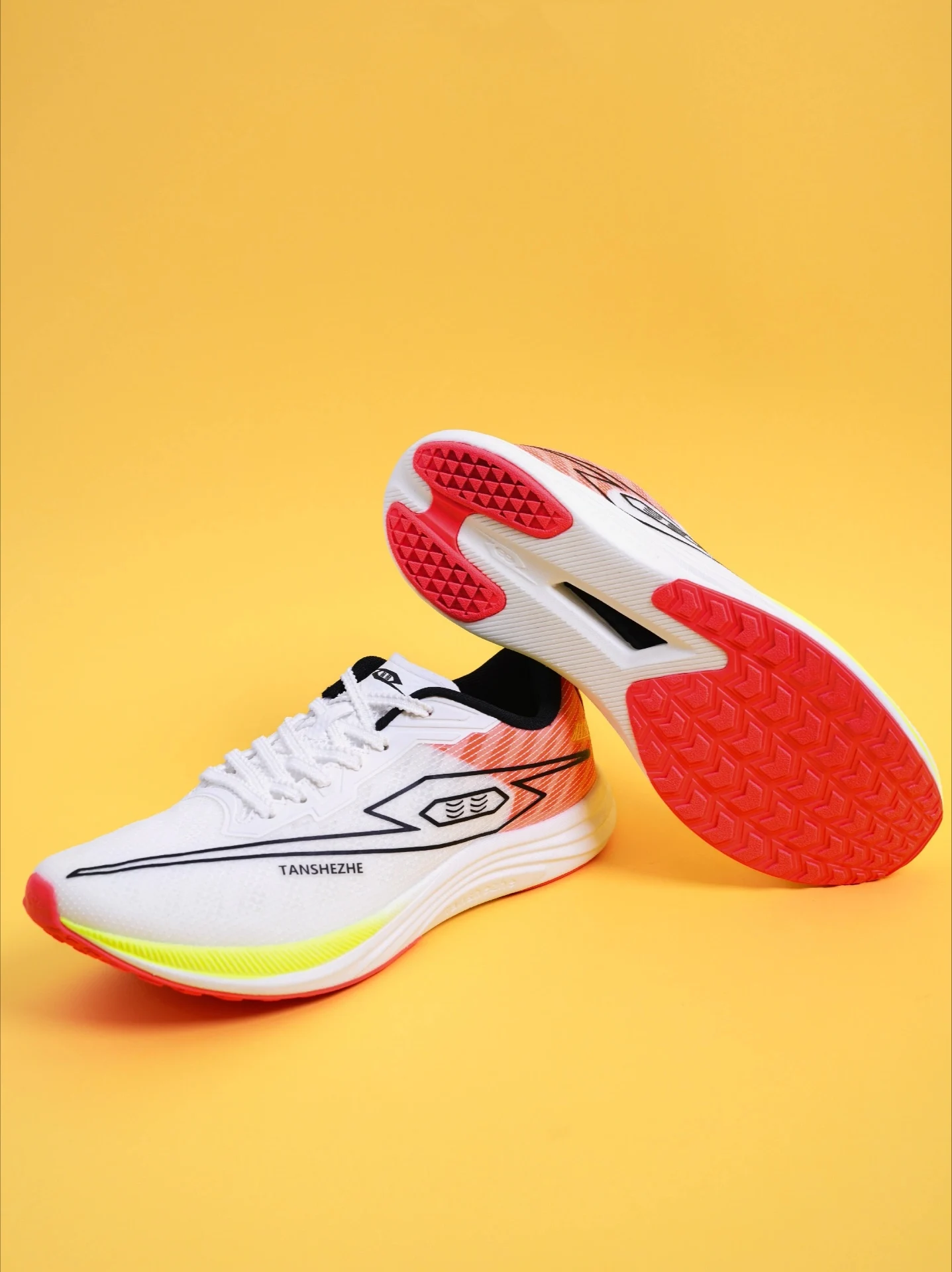 

TANSHEZHE Cheetah 1.0 'White Red'
