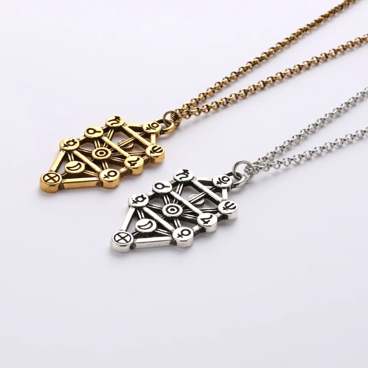 New Alloy Silver Tone Pendant Necklace, Blackened Finish Fashion Neck Jewellery