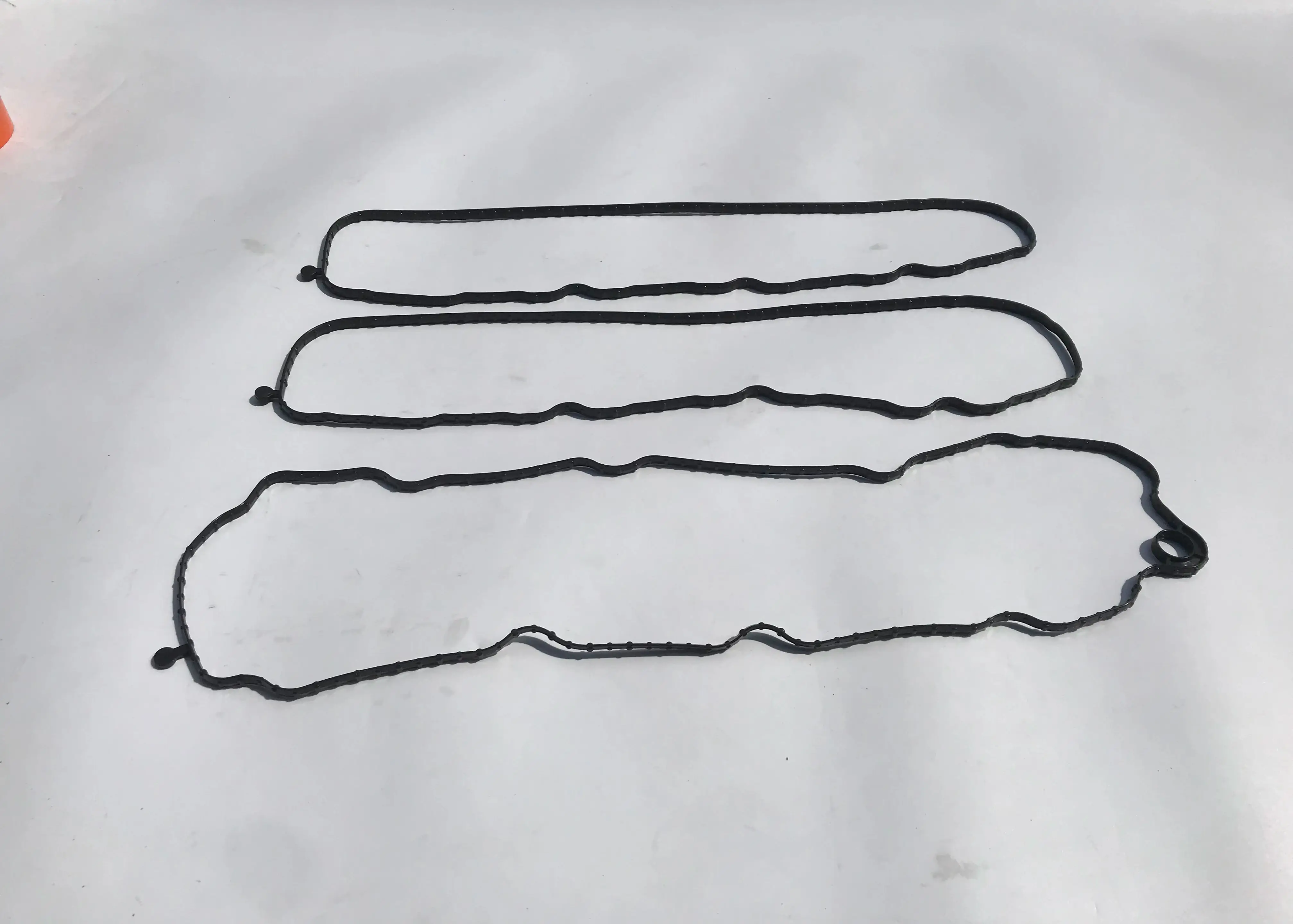 

3PCS Accessories Engine parts 12619787 valve cover gasket For Ford Chevrolet GMC 5.3L 6.2L