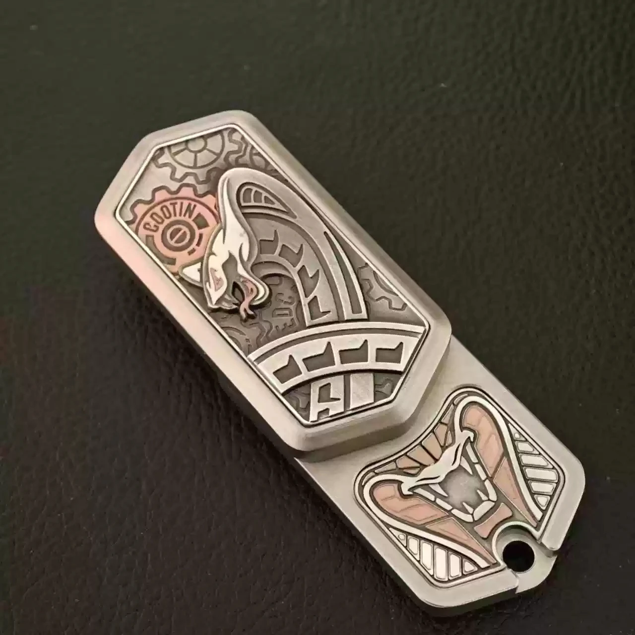 Black Mamba EDC Push Straight Push Rotating Magnetic Paragraph Tuning Fork Rhythm Fingertip Push Card Decompression Desktop Toy