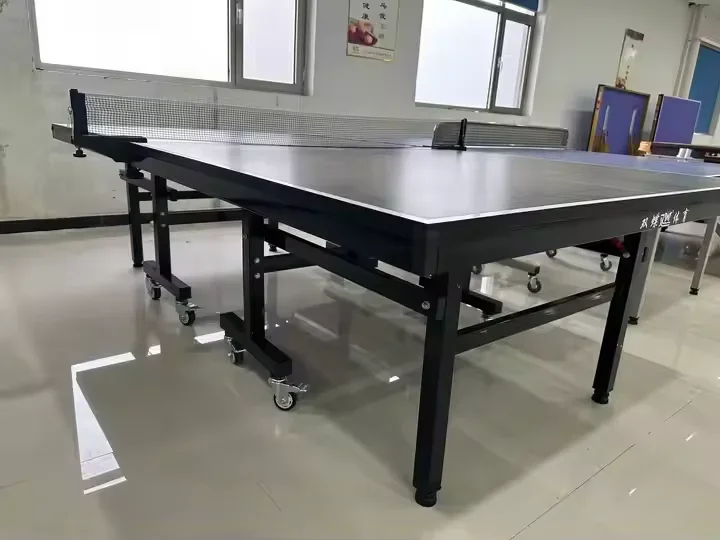 Preço de atacado mesa de tênis móvel equipamento de treinamento de tênis de mesa dobrável para treinamento