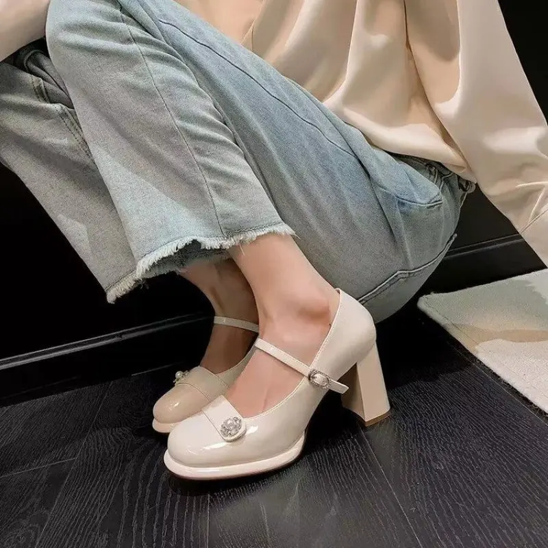 new Lolita Shoes heels black Japanese Style Vintage Buckle Shoes loveliWomen'S Shallow Mouth Casual Student Patent Leather Shoes