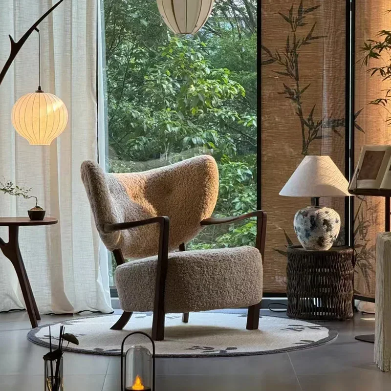 

French medieval leisure chair cream style retro solid wood lamb wool single sofa chair