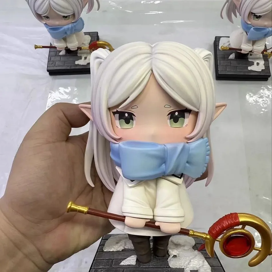 Anime-Figur Luminasta Frieren: Beyond Journey's End Winterkleidung Frieren Cartoon Kawaii Modellkollektion Puppenspielzeug für Kinder