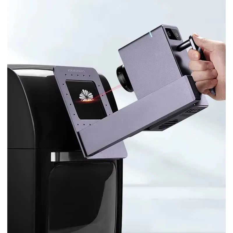 آلة الوسم بليزر الألياف المحمولة الصغيرة آلات نقش المعادن آلة التعليم بالليزر المحمولة