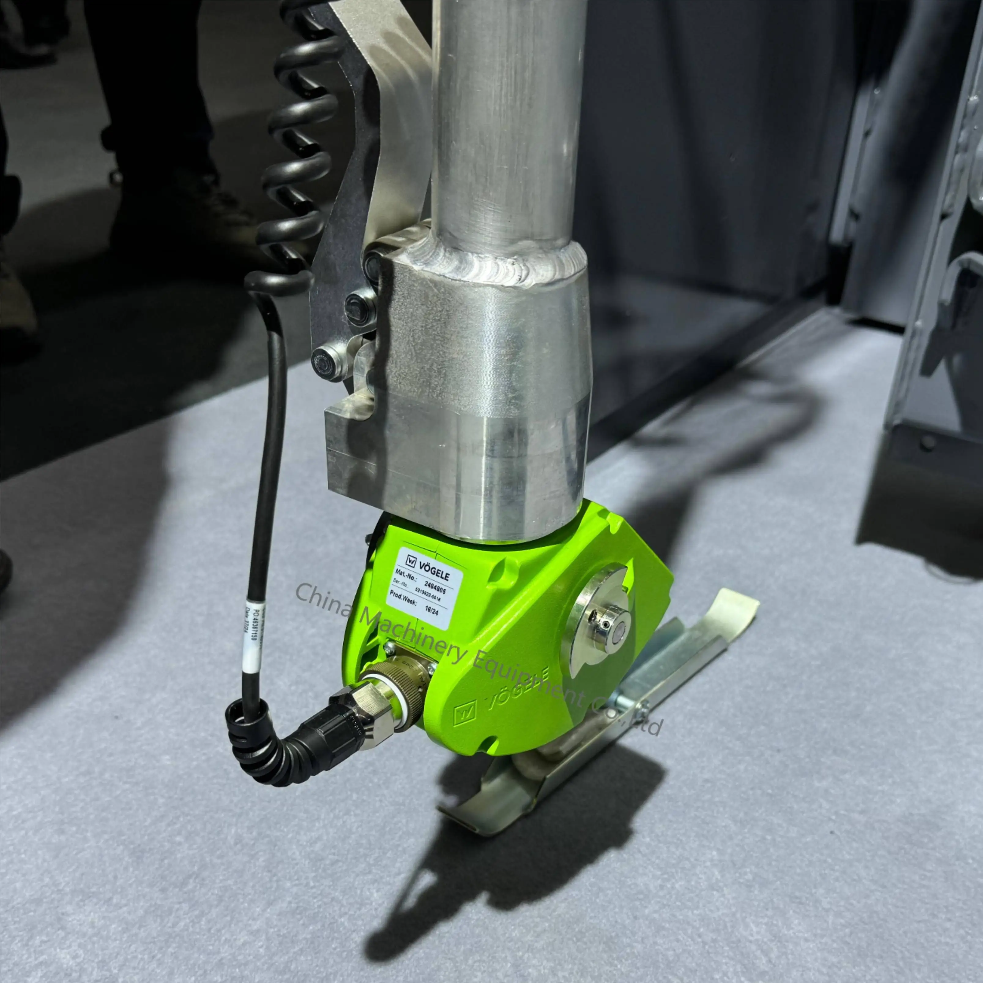 Precision-engineered Asphalt Paver Machine Electronic Part Grade Sensor PN.2484805 in Stock