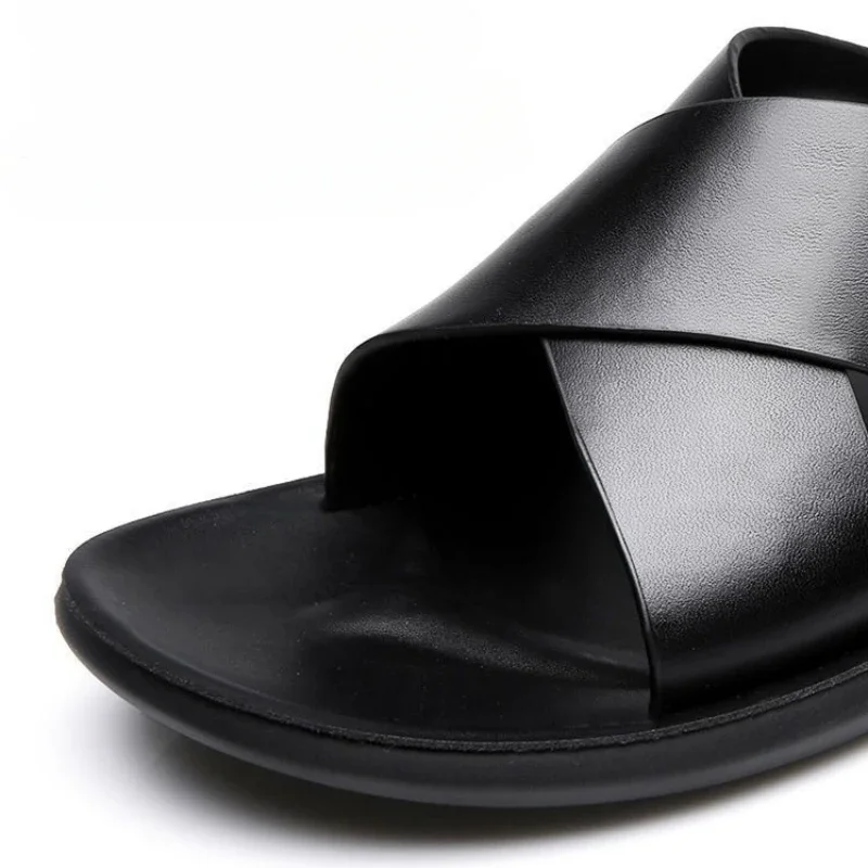 جديد 2026 شباشب رجالية صنادل جلدية أصلية للرجال أحذية شاطئ غير قابلة للانزلاق موضة لينة سوليد الوجه يتخبط الرجال حذاء مسطح #5