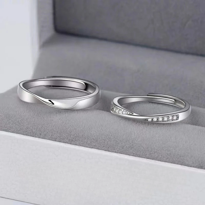 White Copper Mobius Couple Rings Minimalist Plain Band Adjustable For Lovers Him Her Engravable Valentine's Day Gift Jewelry