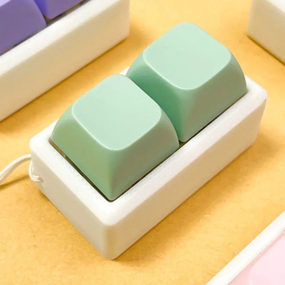 Creative 2 Keys Keyboard Keychain Stress Relief DIY Fidget Keychain Mini Pass The Time Finger Clicker Toy for Adult Kids
