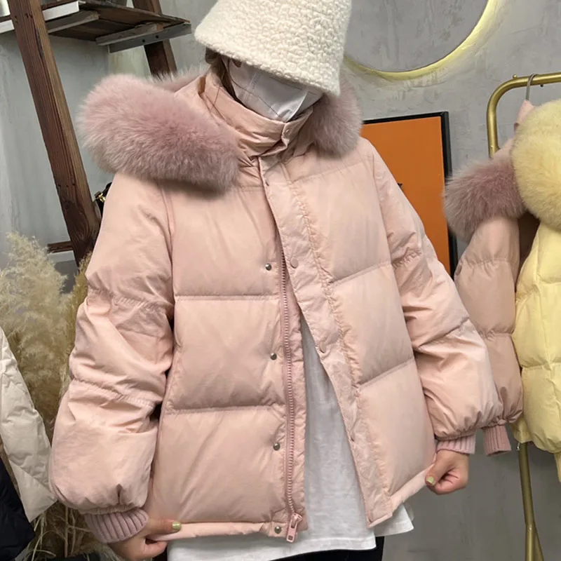 Sobretudo moda quente cor sólida feminino para baixo jaqueta 2024 inverno pato branco para baixo com capuz gola de pele natural feminino para baixo jaqueta h185