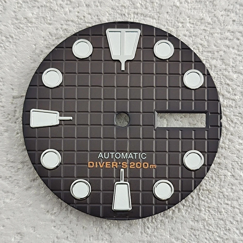 Quadrante NH36 Quadrante dell'orologio quadrante luminoso verde Adatto per accessori per orologi con movimento NH36 Strumento di riparazione dell'orologio