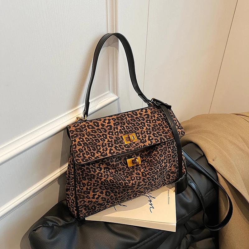 

Stylish Ladies Tote Bag in Leather, Crossbody Messenger Bag with Handle, Famous Designer Luxury Brand Handbags