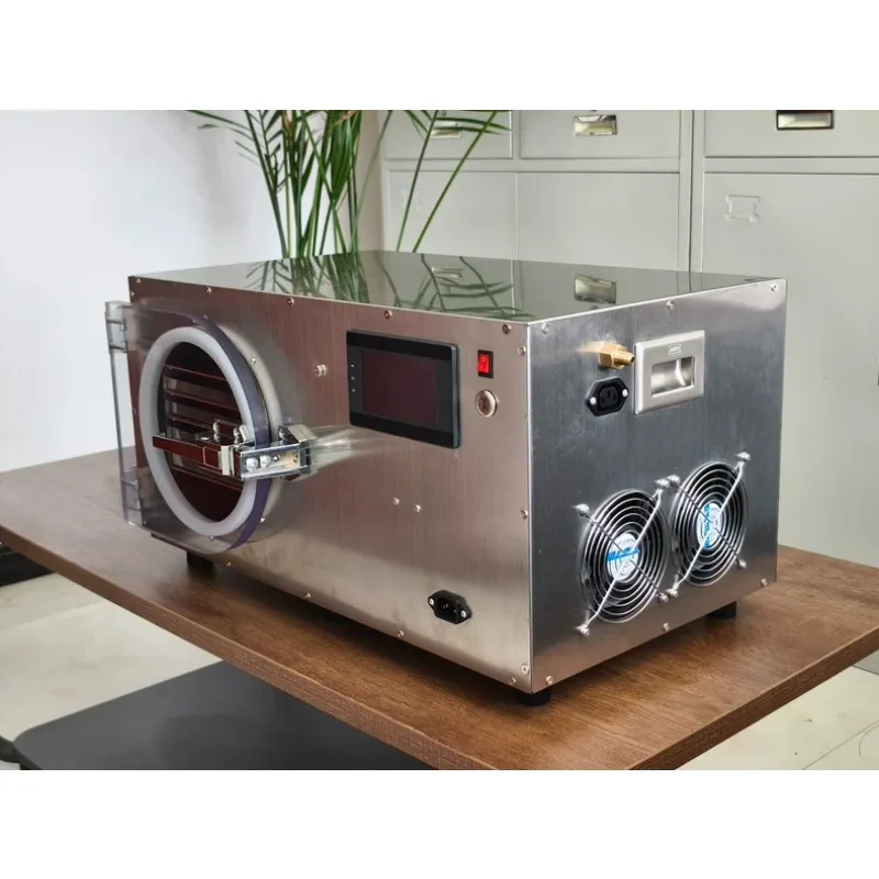 Intelligent small vacuum freeze dryer, with touch screen operation, all-in-one machine design is very convenient