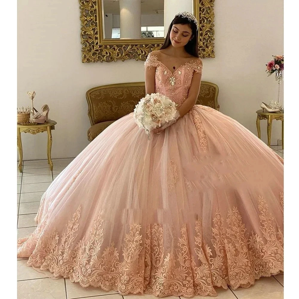 Angelsbridepink Quinceanera sukienki 3D kwiaty kryształowa koronka przedsionków z odkrytymi ramionami 15 Anos formalna suknia bal impreza urodzinowa