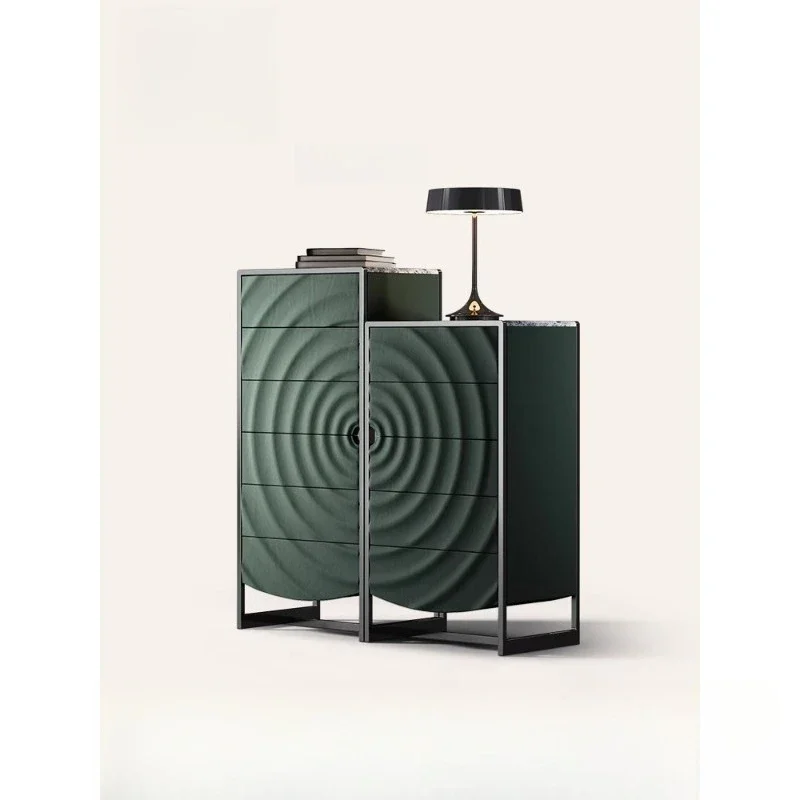 The whole house is equipped with natural marble light luxury chest