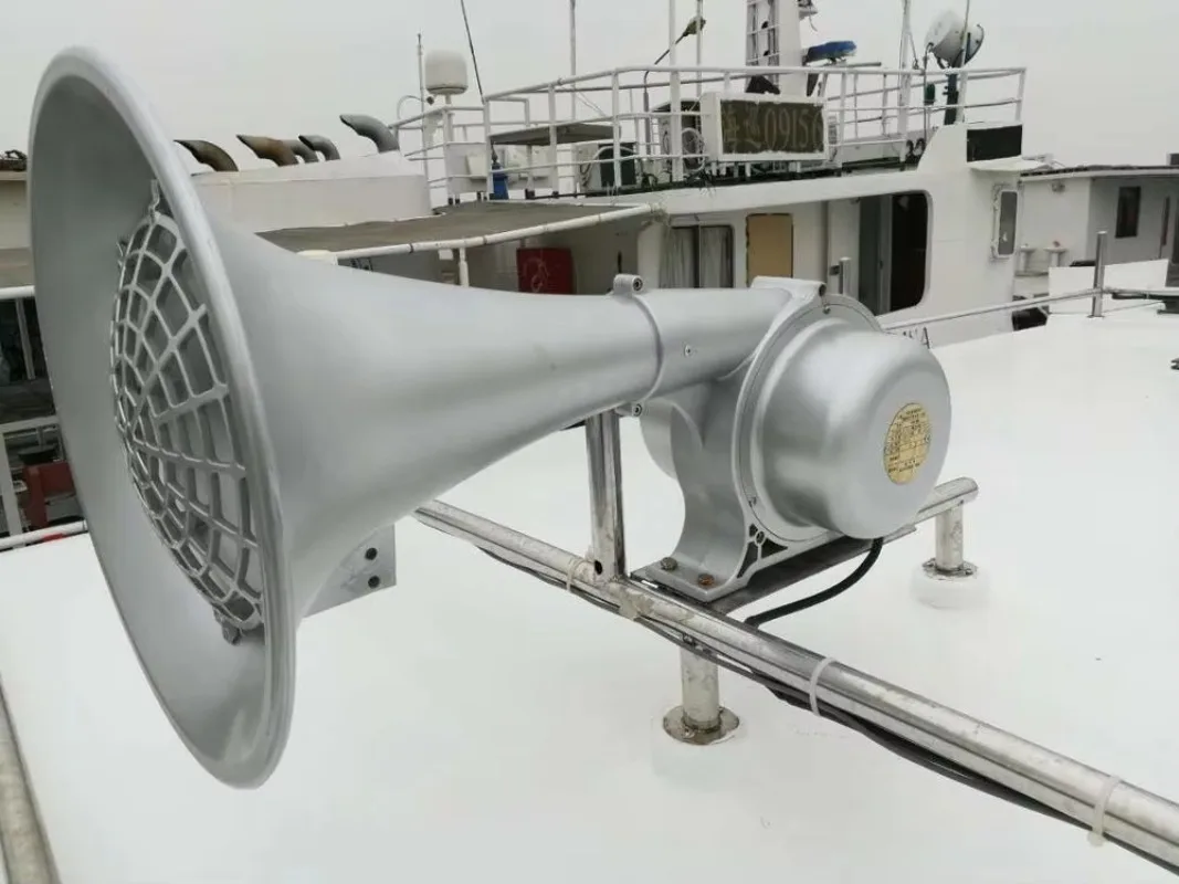 Model CDD-300: Marine Multi-function Electronic Horn, Power 300W, DC24V