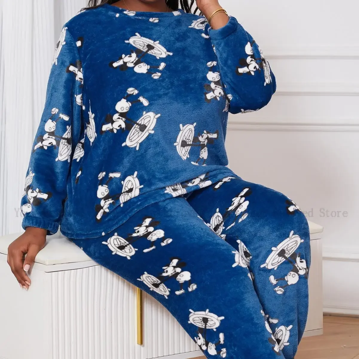 

Милый пижамный комплект с мультяшным принтом, женская утепленная фланелевая одежда для сна, большие размеры 3XL, 4Xl5Xl, ночная рубашка, 2 шт., пижамы с длинными рукавами Femme