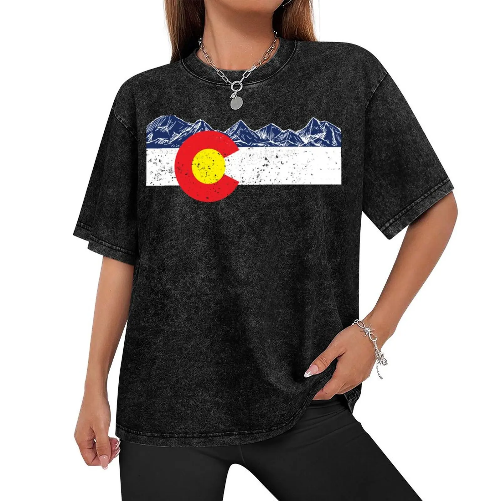 Colorado Flag Mountain Gift Vacation Colorado Day Denver T-Shirt luxury t-shirt Louboutins vintage t shirt men