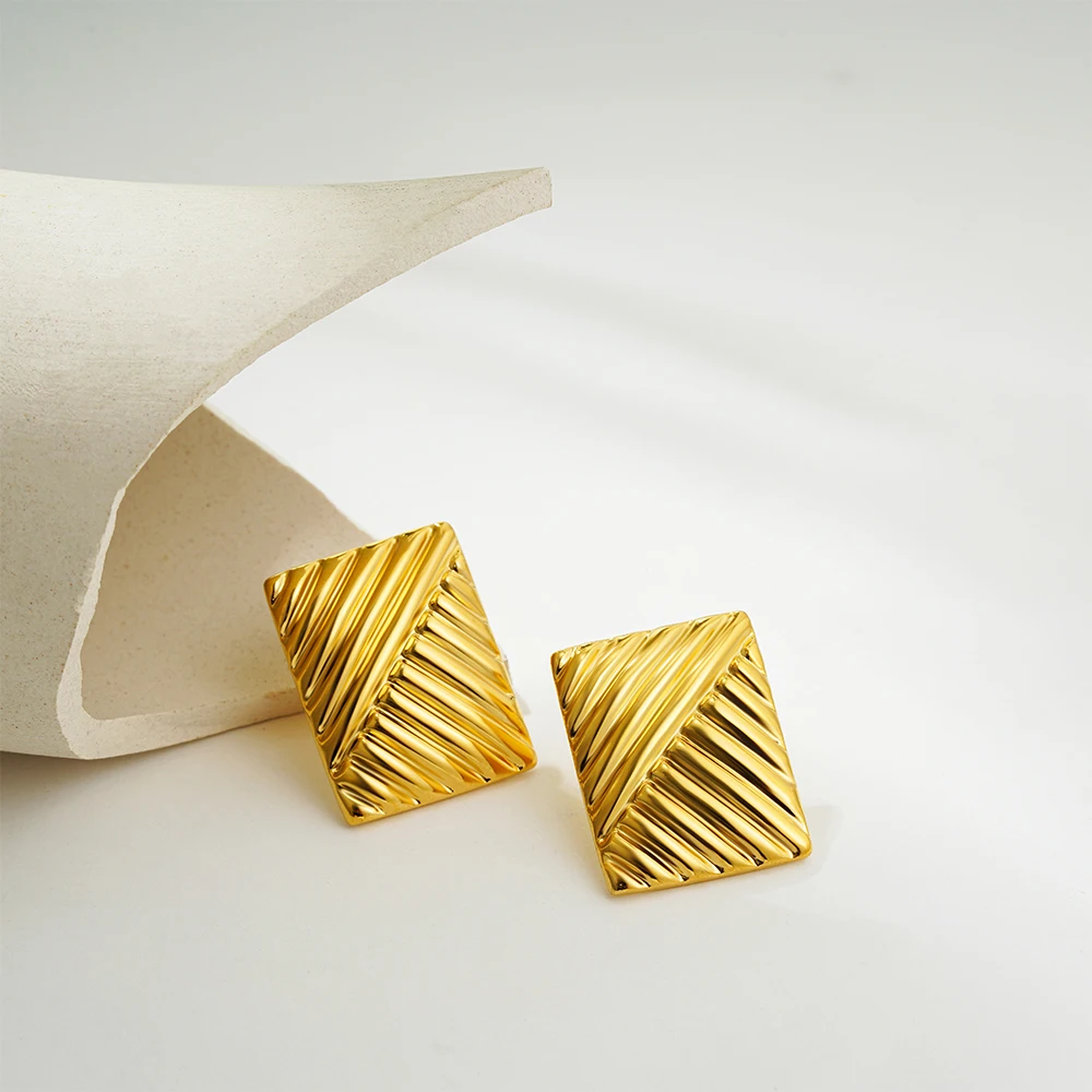 Modische Glänzende Dreischichtige Strukturierte Verschlungene Knoten-Ohrringe für Frauen Goldfarben Edelstahl-Ohrringe Vintage-Schmuck Geschenk