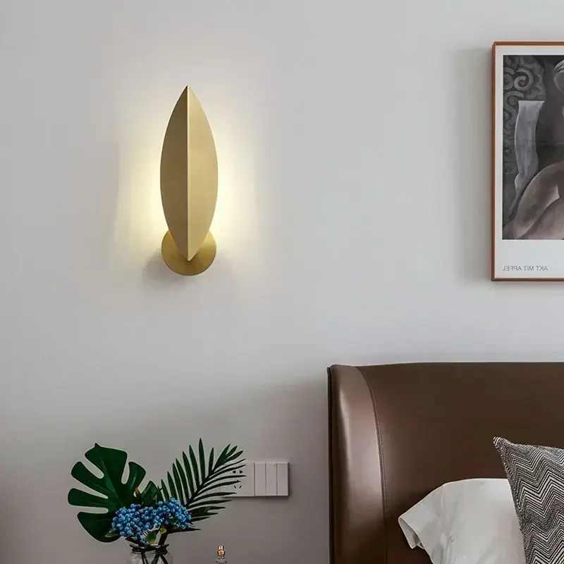 

LED Brass Wall Lamps Nordic Bedroom Living Room Decor Wall Light Creative Adjustable Sconces to Aisle Corridor Home Decor бра