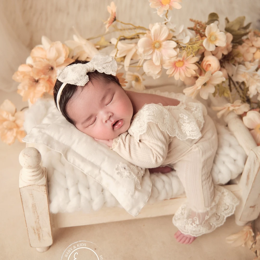 Newborn Photography Outfit Lace Off-Shoulder Romper Baby Photo Clothes Infant Photoshoot Props 0-3 Months