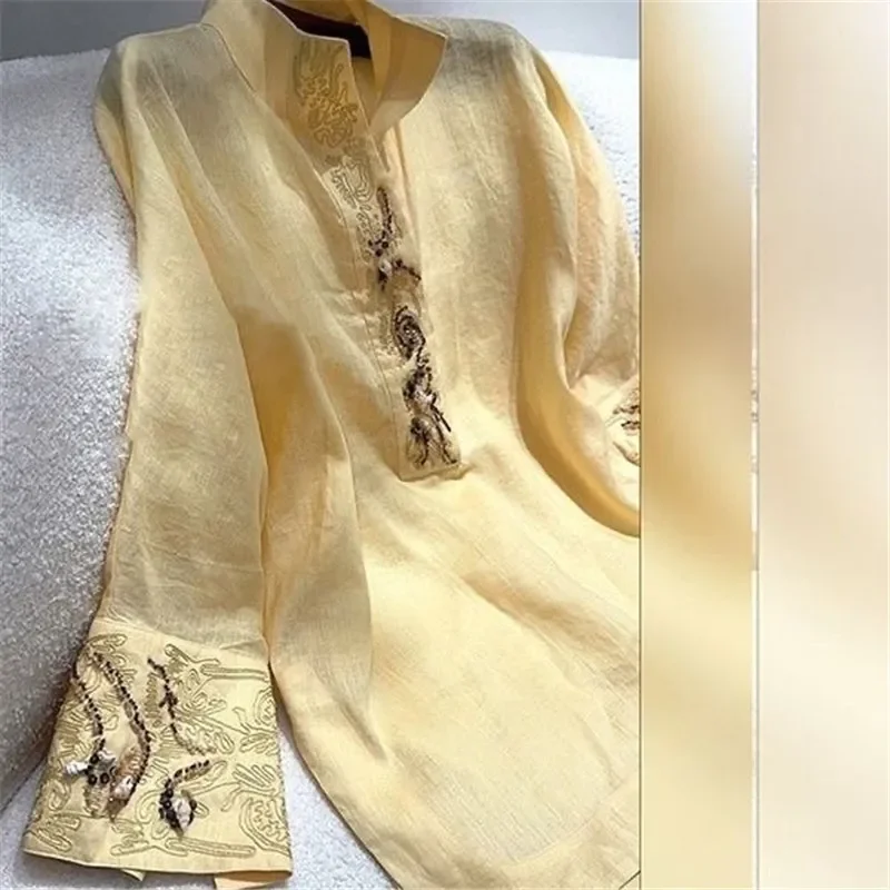 2023 neue Frühjahr Luxus Stickerei Gelb Bluse Frauen Chinesischen Stil Stehkragen Langarm Weibliches Hemd Mode Frauen Tops