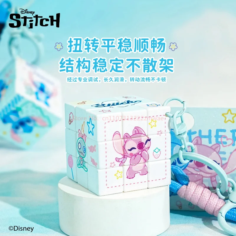 พวงกุญแจตัวต่อแท้ ของแท้ ดีไซน์สร้างสรรค์ ใช้ได้หลากหลาย ใช้เป็นพวงกุญแจ หรือห้อยกระเป๋า ของขวัญเทศกาล