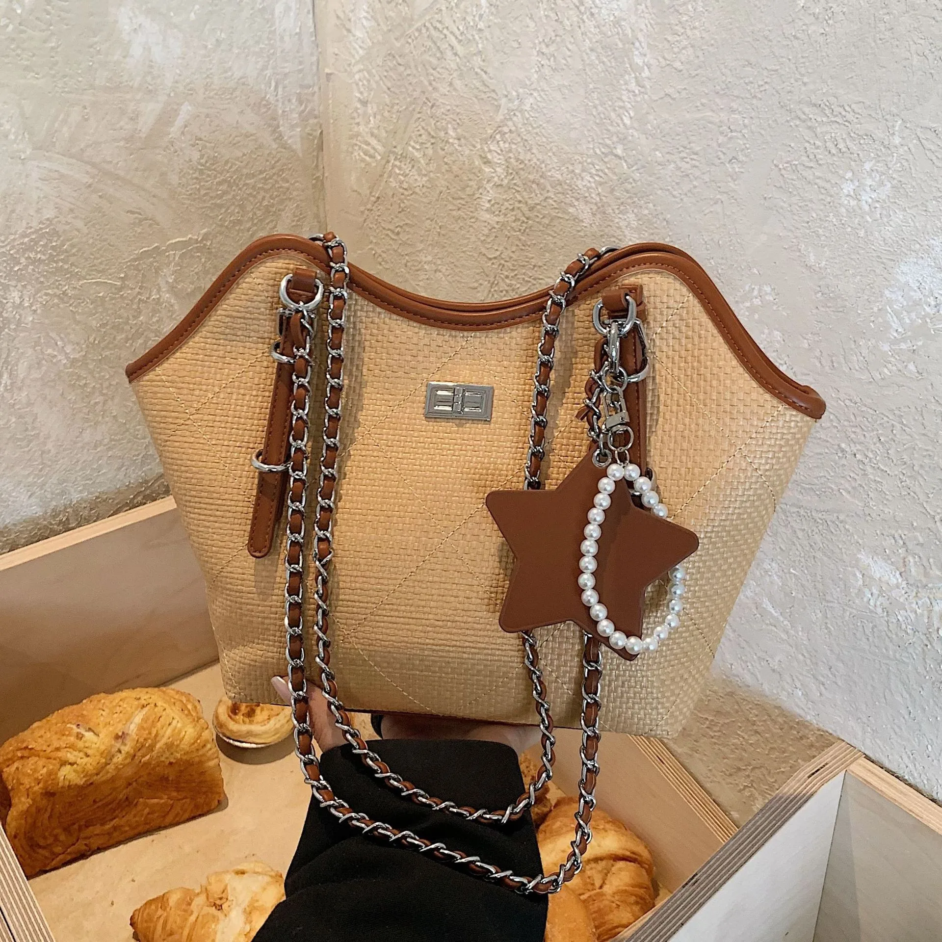 retro-versatile-large-capacity-handheld-shoulder-bag-women's-2026-new-summer-tote-bag-basket-style-multi-functional-bag