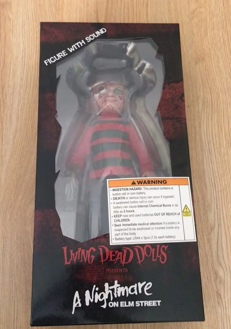 ของแท้ vMezco Nightmare On Elm Street - 10 "Talking Freddy Krueger Posable Action Figure