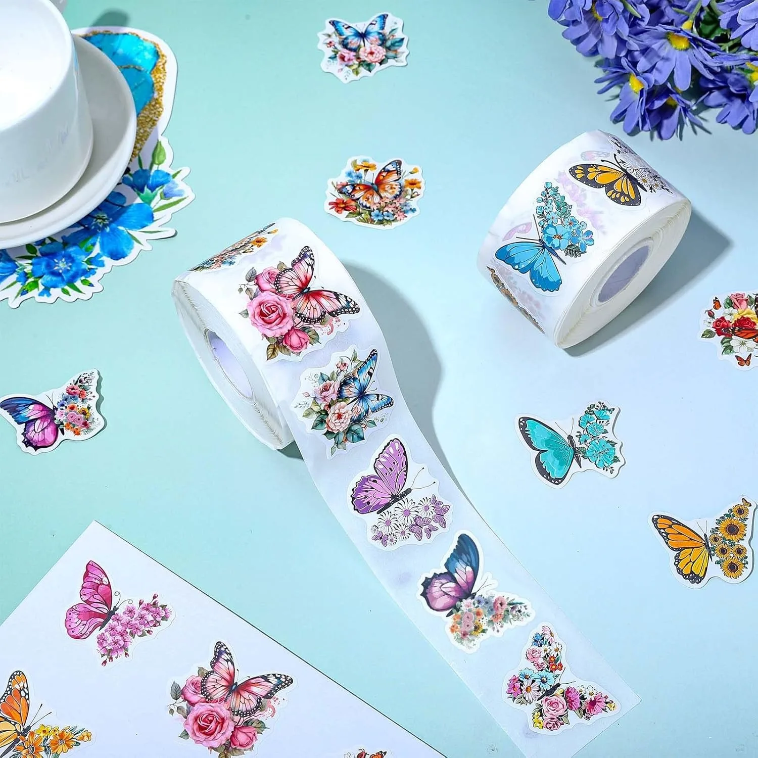 500Pcs /1 Rolls 3.8cm/1.5 inch Butterfly Flower Shaped Sticker Decoration Gift Box Sticker Label Stationery Sticker