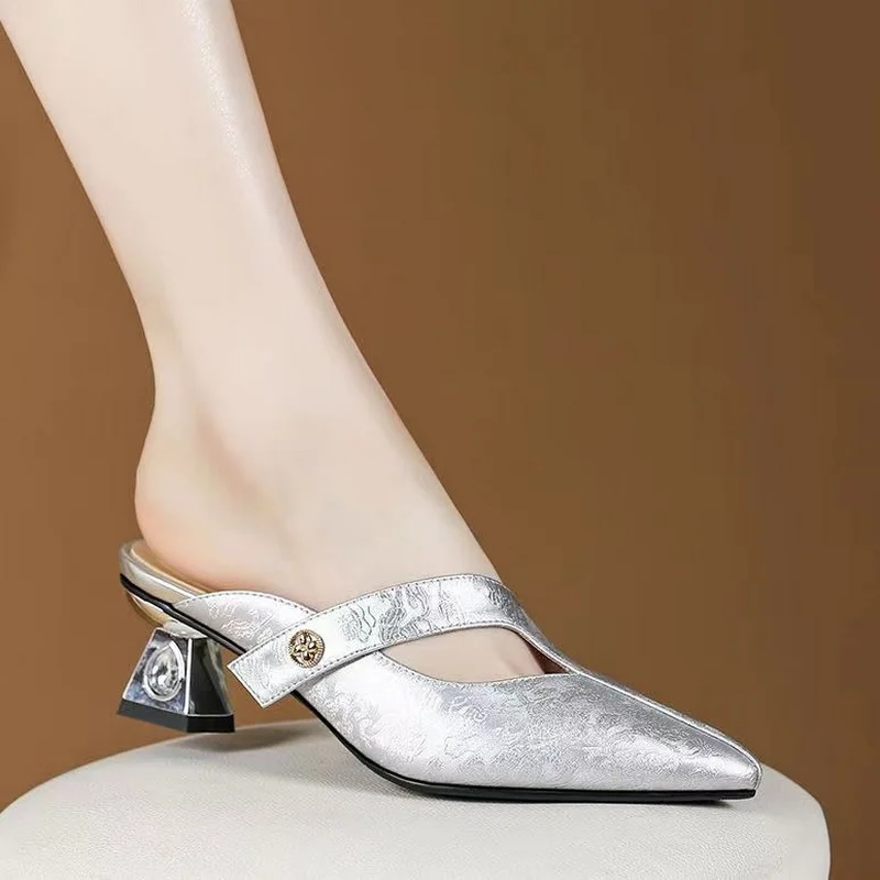 

Новинка 2024, женские шлепанцы FHC на среднем каблуке из микрофибры, летняя обувь, закрытый заостренный носок, слипоны, зеленый, серебристый, Прямая поставка