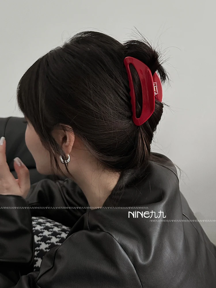 

Shark clip on the back of the head, Korean design hairpin woman