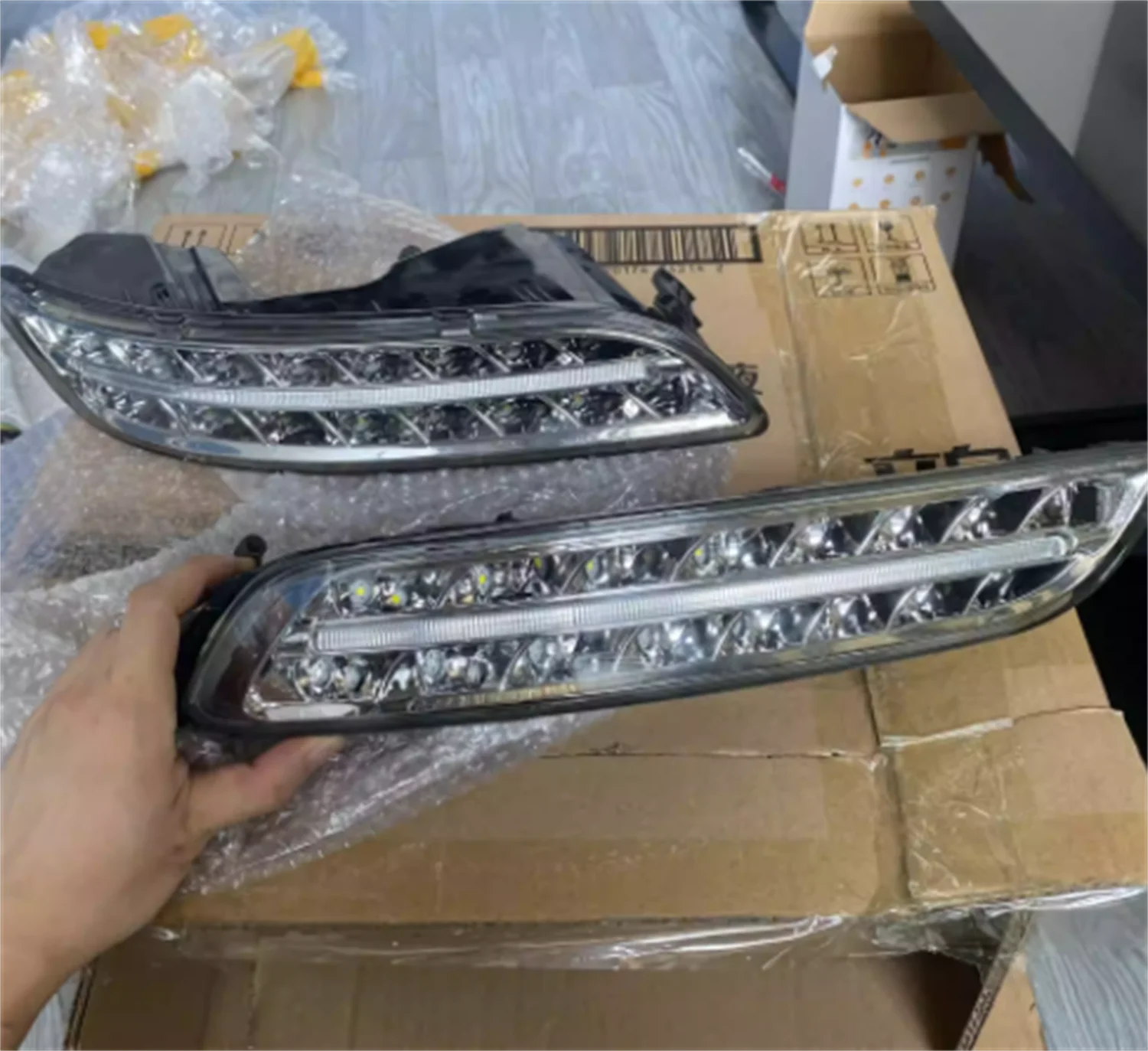 

LED Front light Daytime Running Light DRL Daylight For Porsche 911 997 997.1