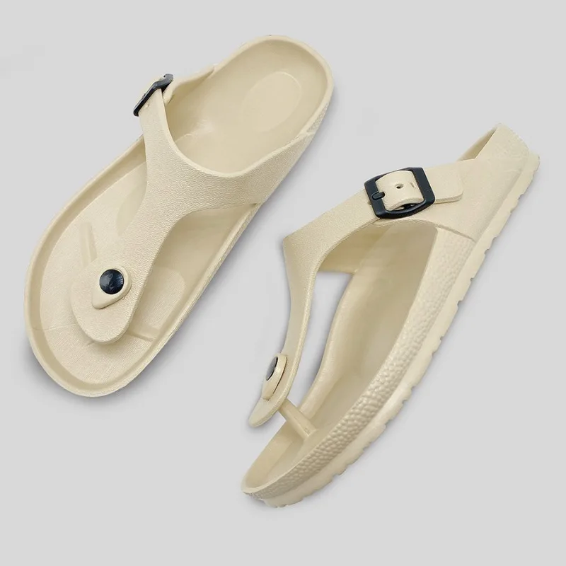 Hot Sale Men Flip Flops Non Slip EVA Couple Beach Shoes Lightweight Buckle Durable Sandals Fashion Summer Shoes for Men 2026 New
