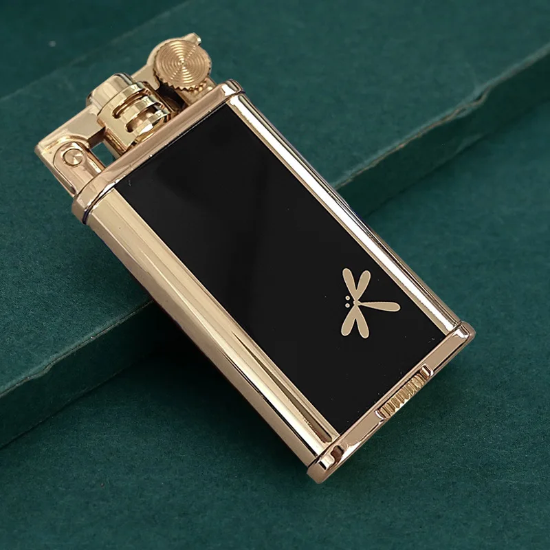 Chief Brass Retro Windproof Grinding Wheel Kerosine Lighter Double-sided Carved Lighter Gift for Men's Cigarette Accessories