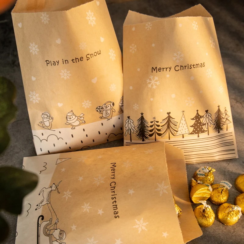 24Sets Vintage Christmas Kraft Paper Bags Let it Snow Candy Treat Bag with Stickers Advent Calendar Xmas Party Favor Gift Pouch