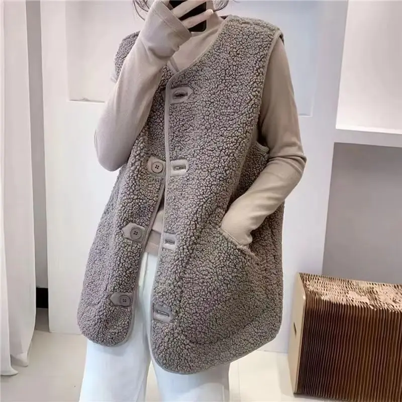 

2025New Autumn Winter Imitation Lamb Woolen Vest Jacket Women Korean Loose Sleeveless Waistcoat Single-Breasted Coat Female Tops