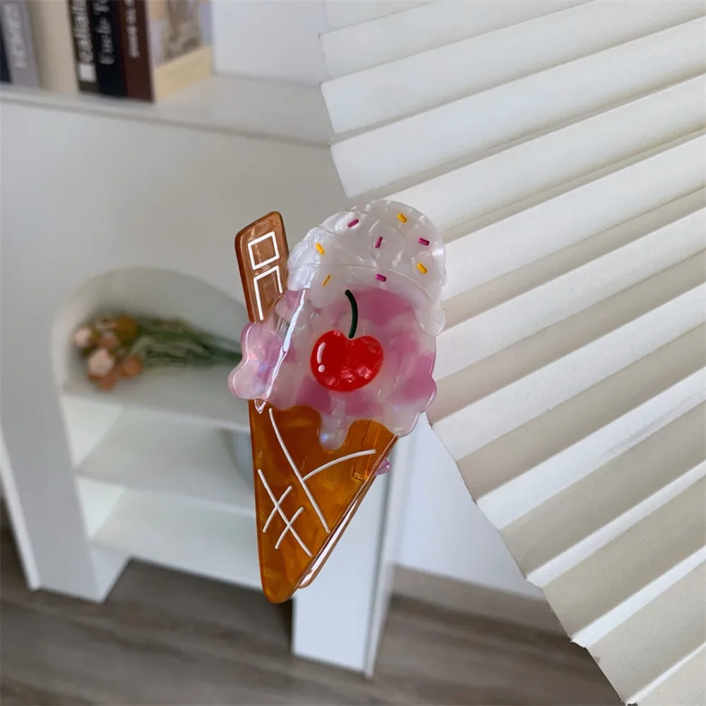 

Sweet Strawberry Fruit Cone Hair Claw Popsicle Watermelon Ice Cream Hair Claw Headwear Geometry Acetic Acid Shark Grab Female