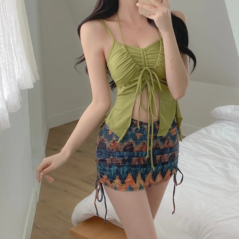 

Купальник с эффектом пуш-ап и асимметричным дизайном, 2026 Новинка, премиум-класса, для стройного силуэта, шикарный, для летнего пляжного отдыха