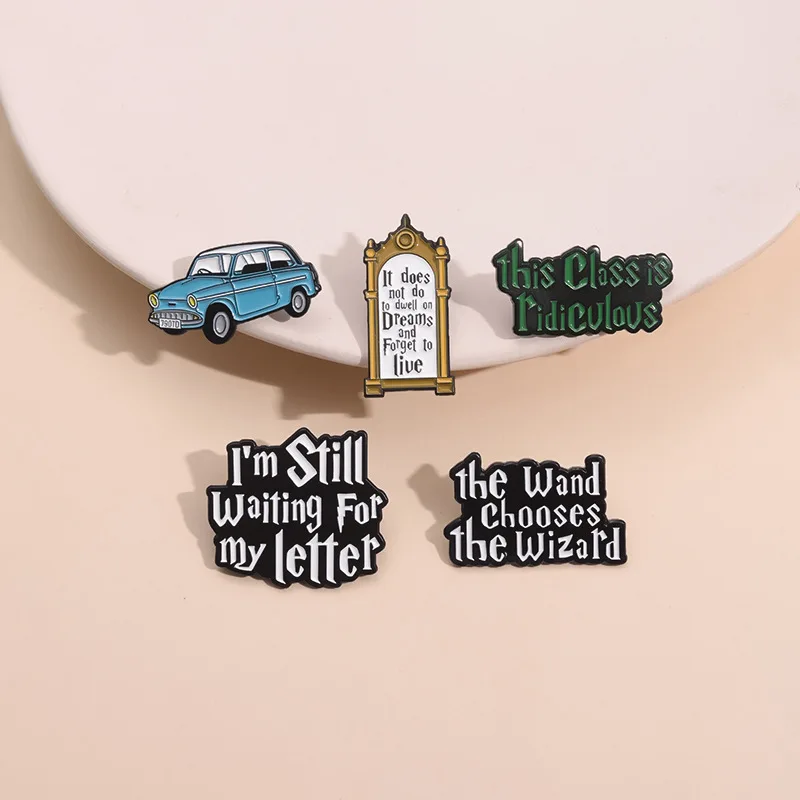 New Startup Spring English Letter Versatile Design Short Sentence Badge Simple Blue Car Design Brooch Wholesale