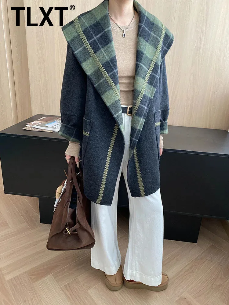 

TLXT Fashion Women's Bathrobe Cape Style Woolen Coats Reversible Hand-stitched Navy Collar Plaid Double-sided Coats XK1775