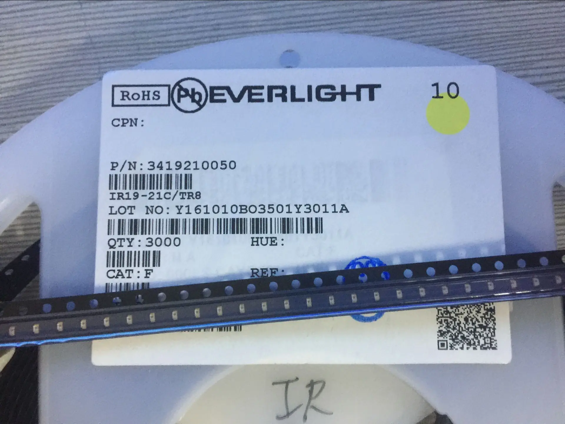 3000pcs/lot Taiwan original Everlight 0805 series red green blue yellow white orange SMD LED free shipping