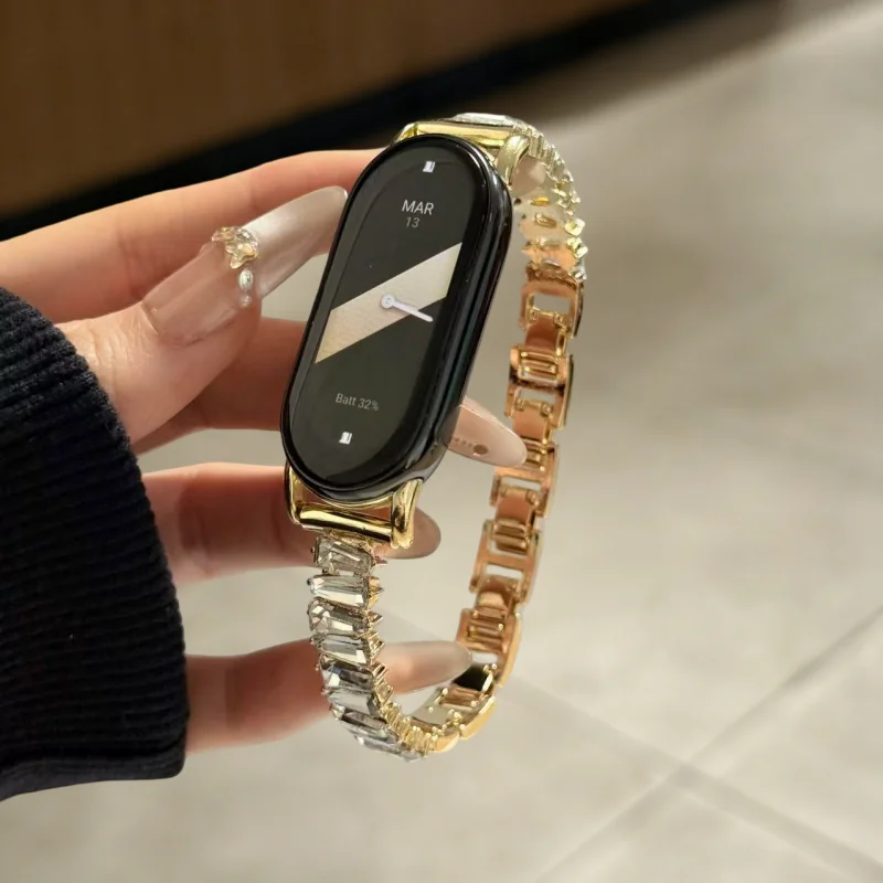 Irregular Diamond Studded Metal Strap Suitable for Xiaomi Band 8Pro/9Pro, For Mi Band 3/4/5/6/7, 8/8NFC/9/9NFC/10/10NFC, For Red