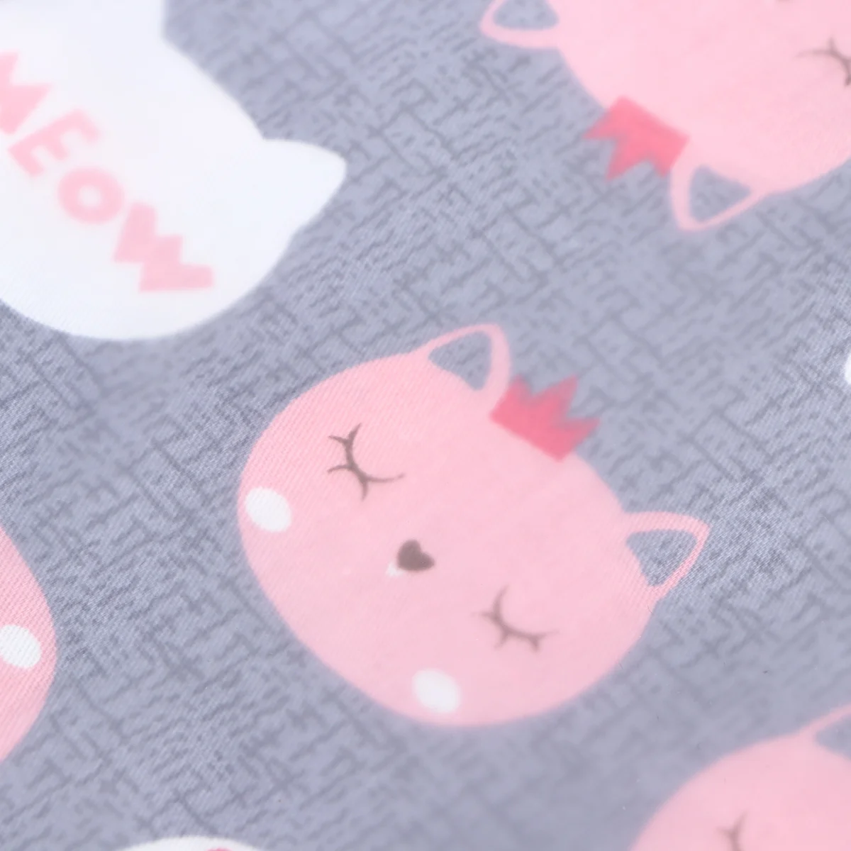 

Waterproof Children Apron Long Sleeve Red Cat Pattern 43cm Length Size 100 Baby Feeding Anti Stain Clothing Protector