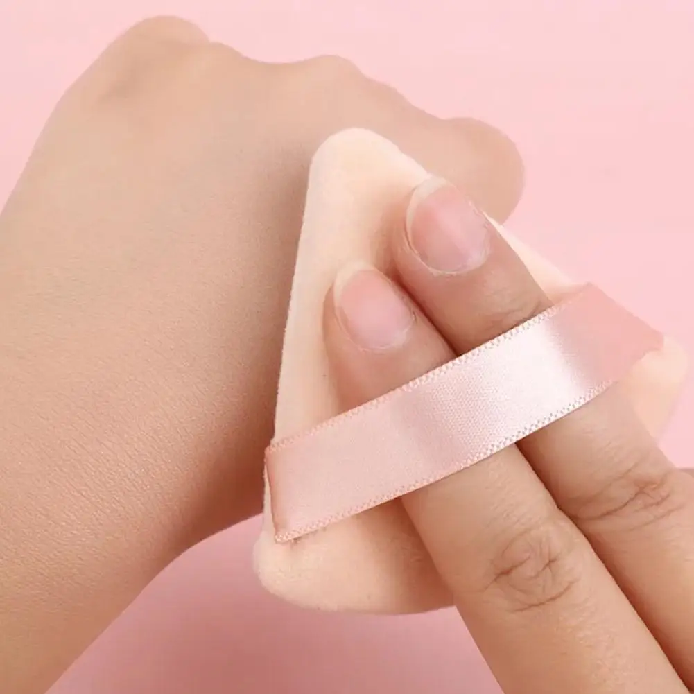 Triangle Velvet Powder Puff Pizza Flours Mini Face Makeup sponge Cosmetics Washable Lightweight Makeup Tool