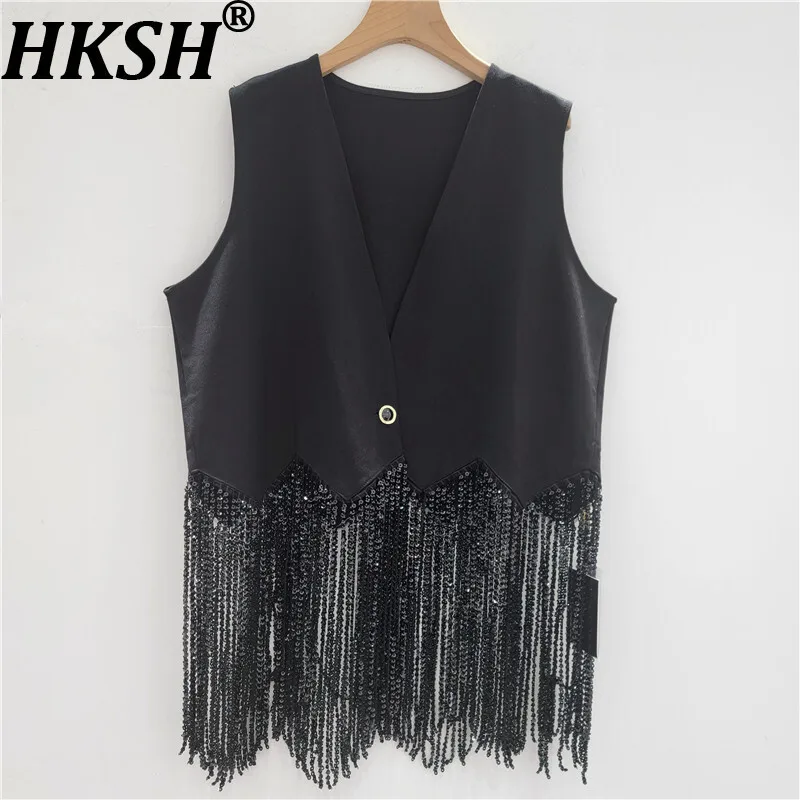 

HKSH Autumn New Women Waistcoat V-Neck Patchwork Tassel Diamonds Single Button Sleeveless Elegant Ins High Street Blazer HK10091