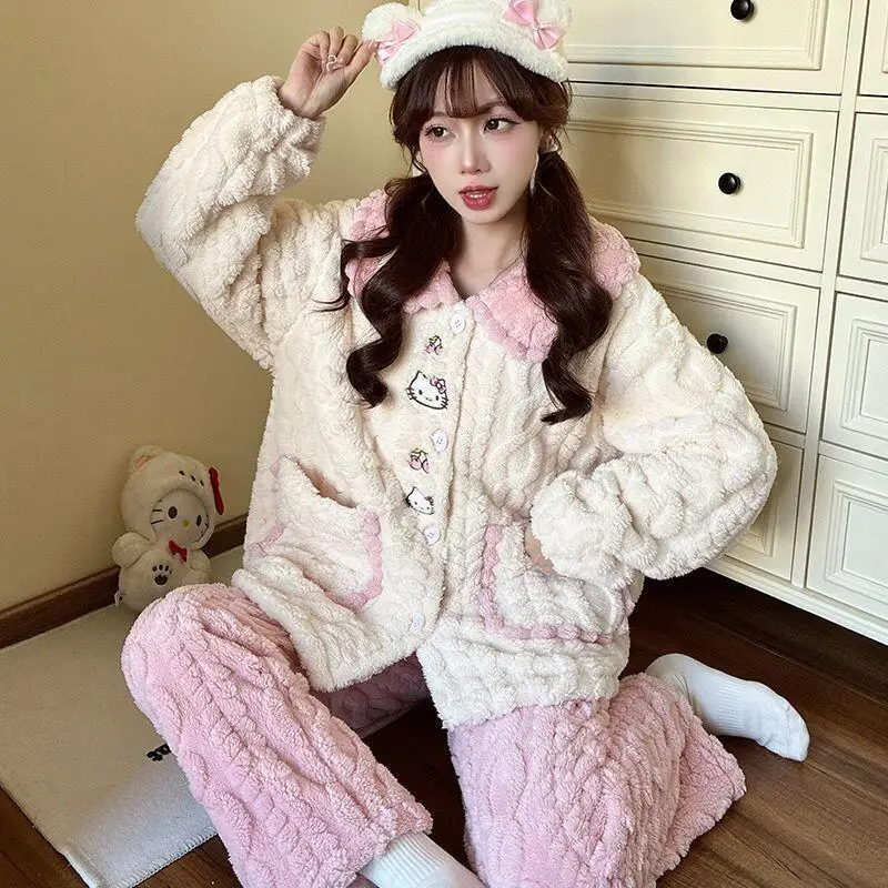 

Женский пижамный комплект Sanrio Hello Kitty: новая модель, плюшевый, из кораллового флиса и фланели, для дома, на осень-зиму