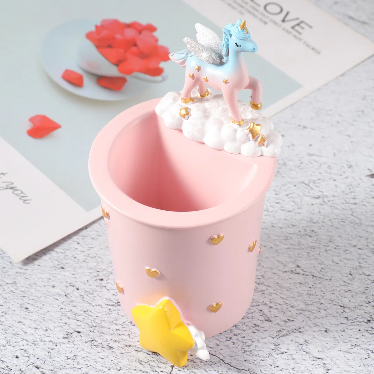 

Resin Pen Holder Creative Cartoon Design Desktop Organizer Lightweight Scratch Resistant Pencil Storage Box